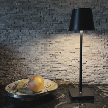 The Aura - Wireless Table Lamp