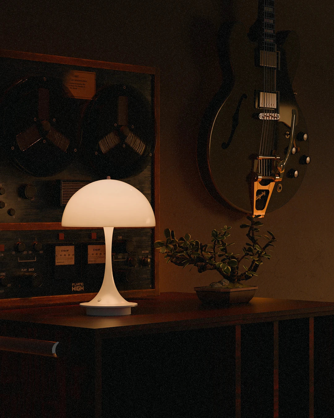 The Soluna - Wireless Table Lamp